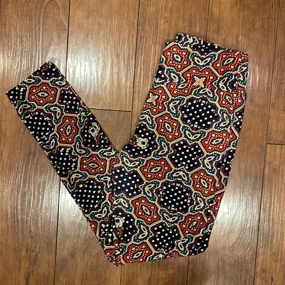 LULAROE Mickey OS leggings